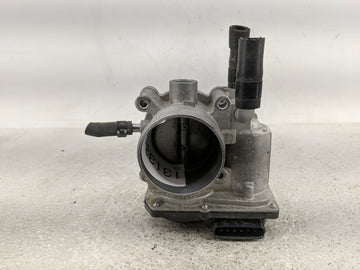2012-2019 Hyundai Accent Throttle Body P/N:35100-28300 Fits Fits 2012 2013 2014 2015 2016 2017 2018 2019 OEM Used Auto Parts