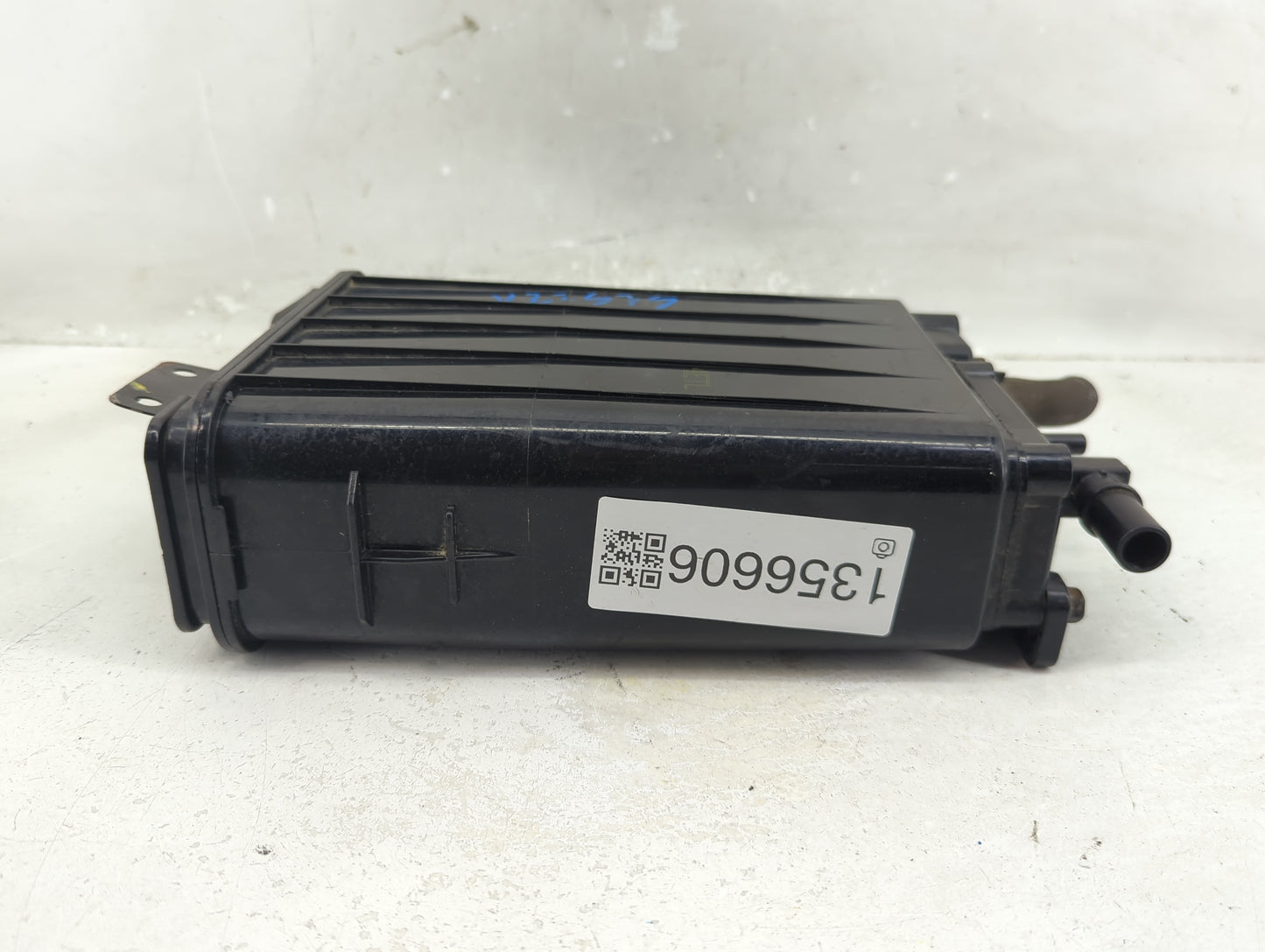 2014 Hyundai Accent Fuel Vapor Charcoal Canister - Oemusedautoparts1.com