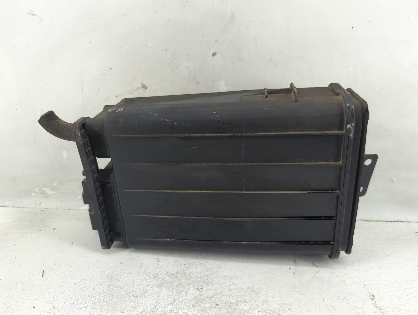 2014 Hyundai Accent Fuel Vapor Charcoal Canister - Oemusedautoparts1.com