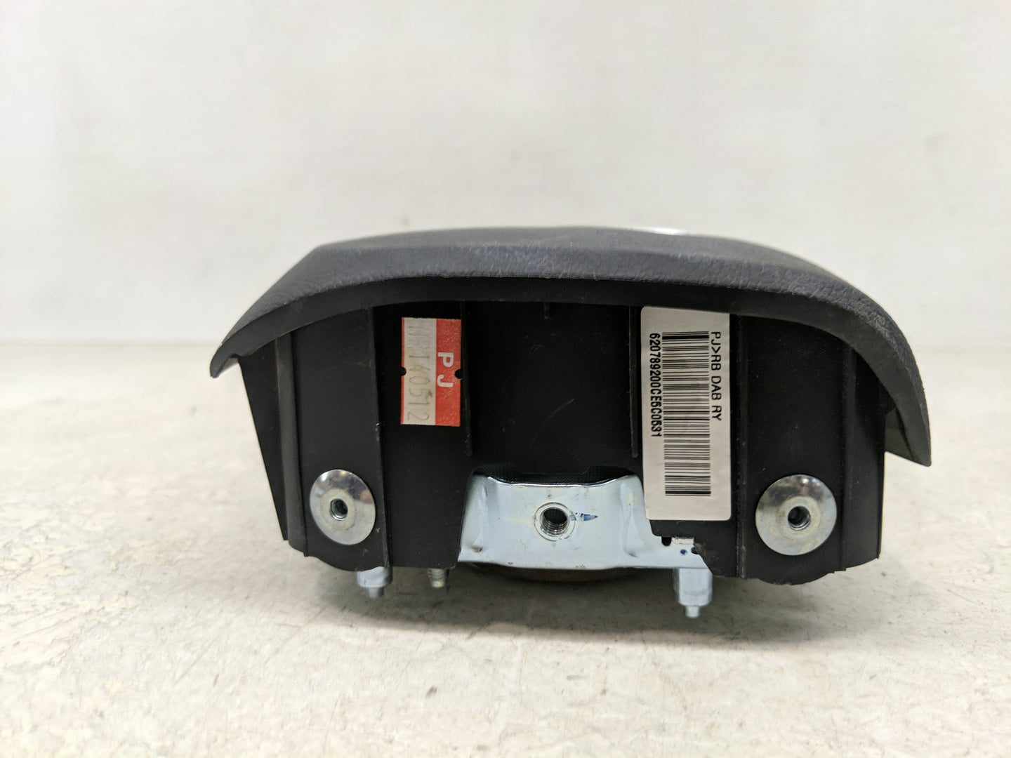 2014 Hyundai Accent Air Bag Driver Left Steering Wheel Mounted P/N:56900-1R500 Fits OEM Used Auto Parts - Oemusedautoparts1.