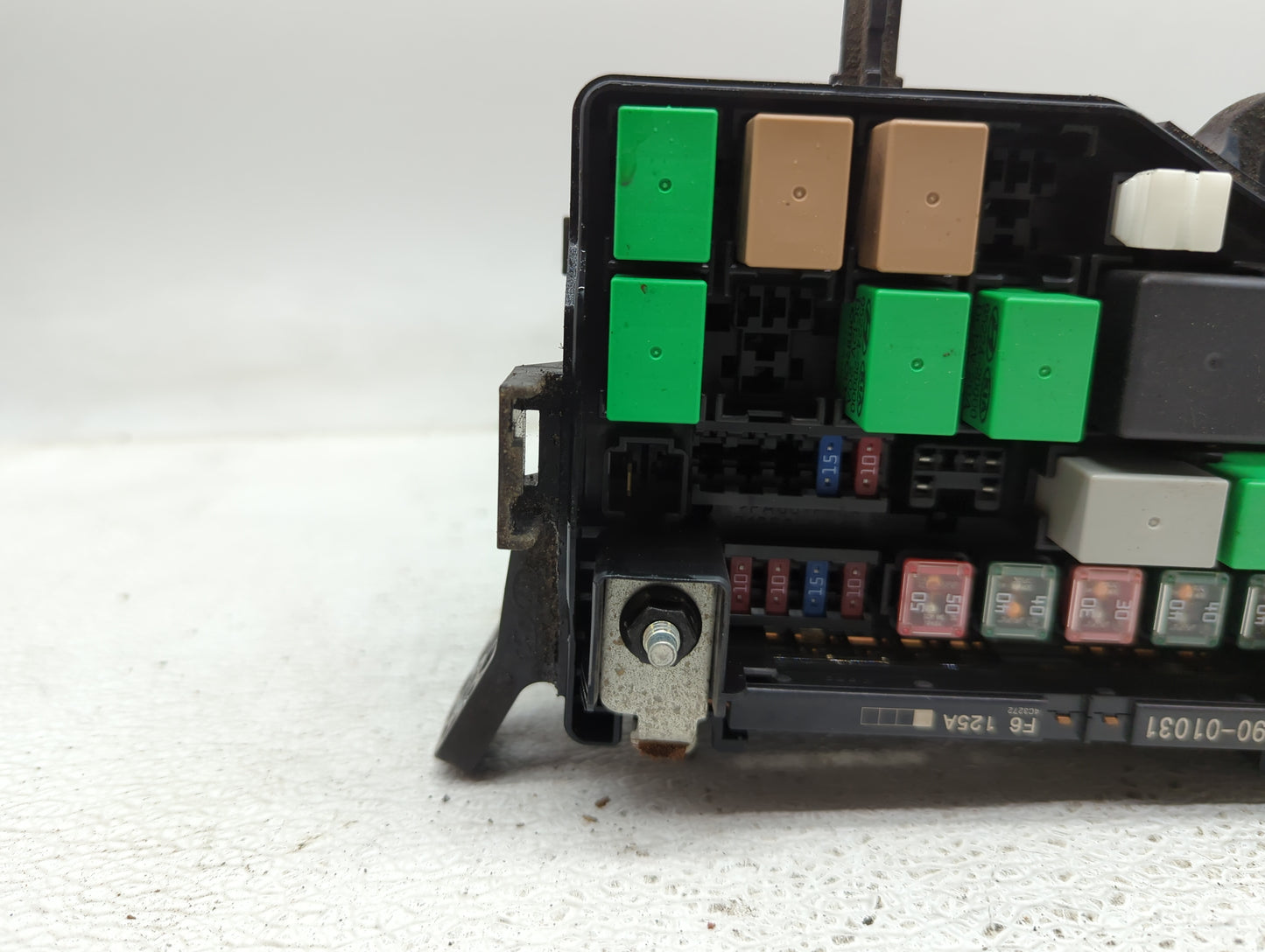 2013-2014 Hyundai Accent Fusebox Fuse Box Panel Relay Module P/N:912201R427 Fits Fits 2013 2014 OEM Used Auto Parts - Oemuse
