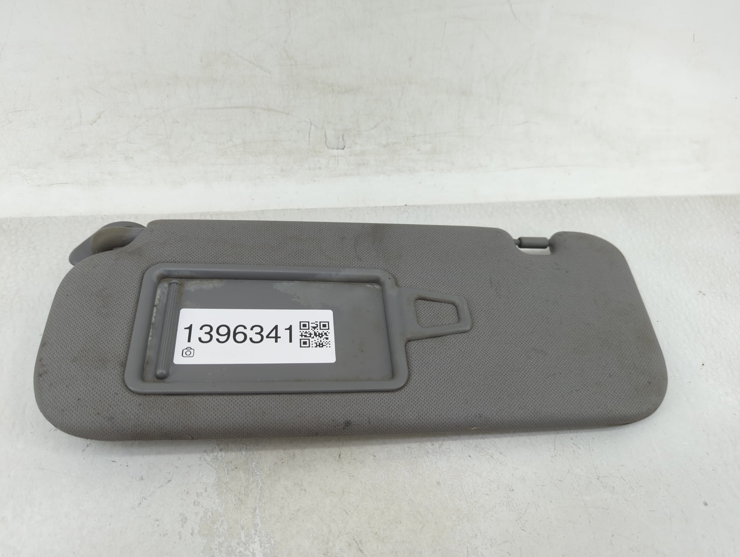 2014-2017 Hyundai Accent Sun Visor Shade Replacement Driver Left Mirror Fits Fits 2014 2015 2016 2017 OEM Used Auto Parts - 