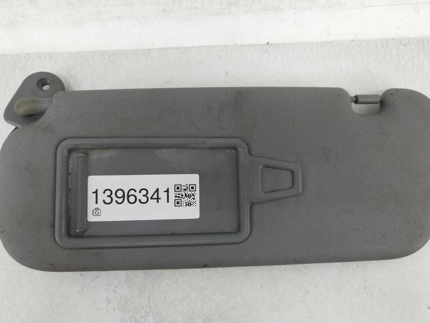 2014-2017 Hyundai Accent Sun Visor Shade Replacement Driver Left Mirror Fits Fits 2014 2015 2016 2017 OEM Used Auto Parts - 