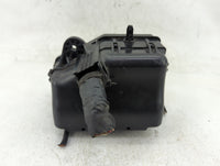 2013-2014 Hyundai Accent Fusebox Fuse Box Panel Relay Module P/N:91950-1R120 Fits Fits 2013 2014 OEM Used Auto Parts - Oemus