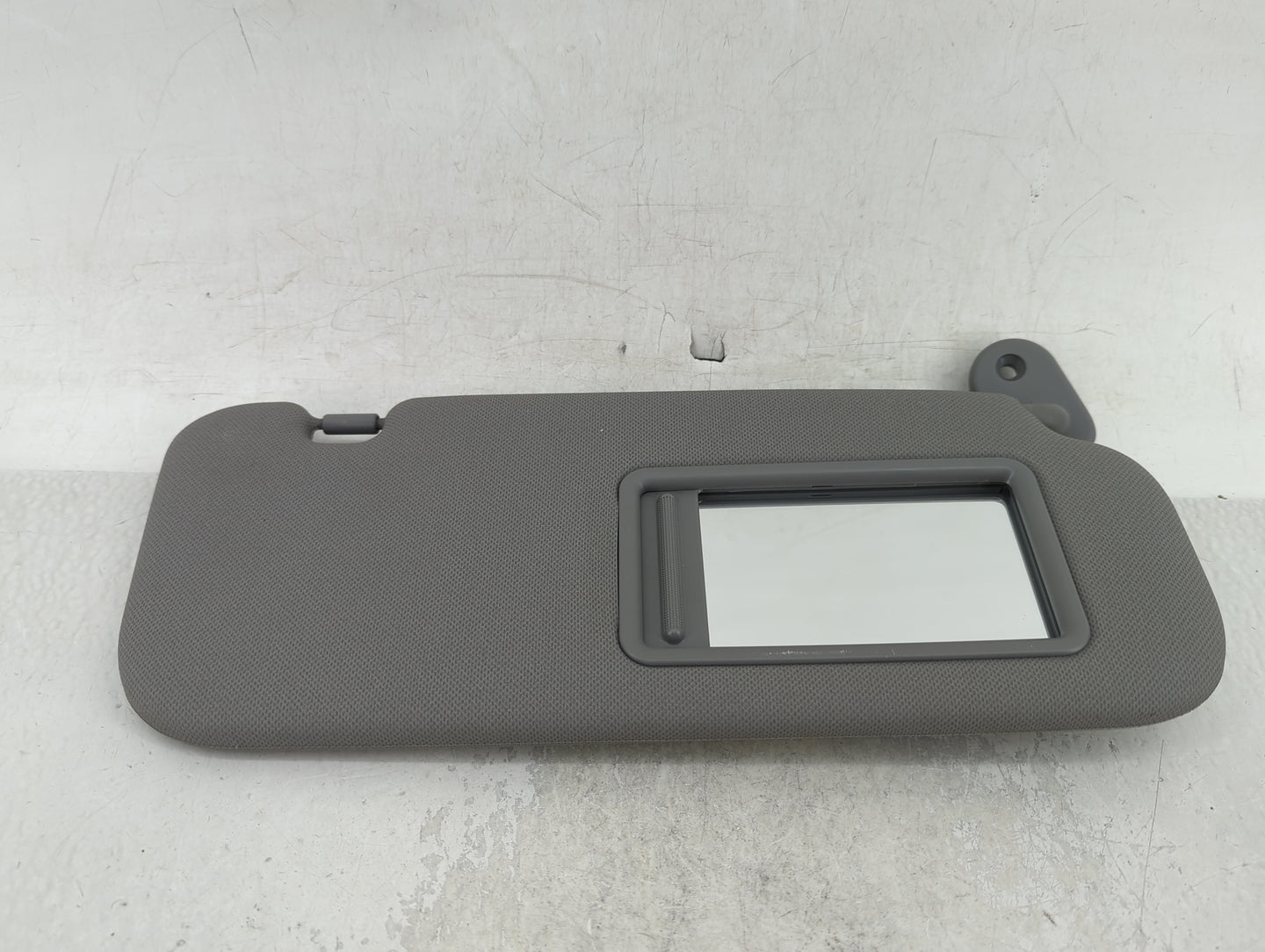 2014-2017 Hyundai Accent Sun Visor Shade Replacement Passenger Right Mirror Fits Fits 2014 2015 2016 2017 OEM Used Auto Part