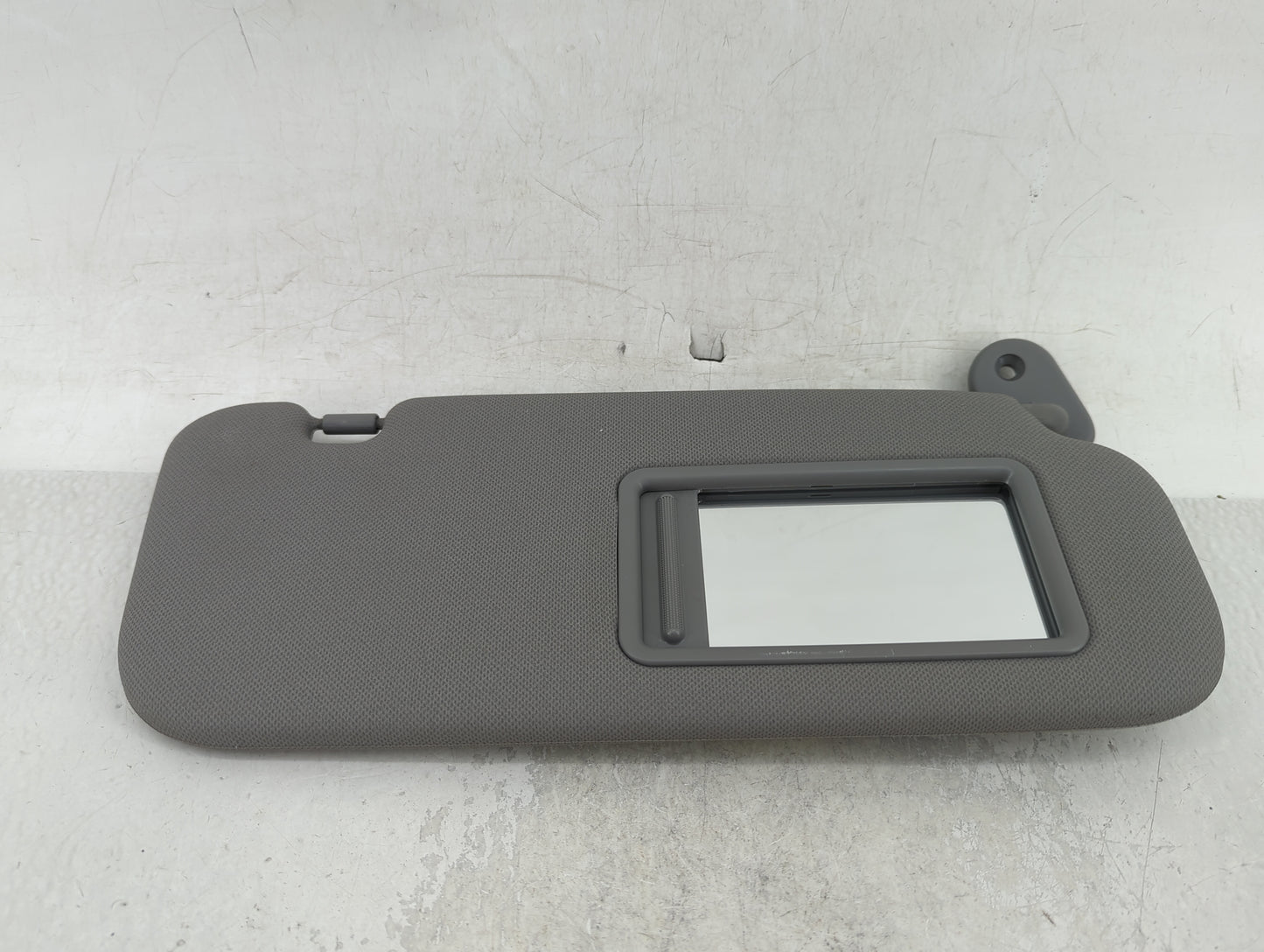2014-2017 Hyundai Accent Sun Visor Shade Replacement Passenger Right Mirror Fits Fits 2014 2015 2016 2017 OEM Used Auto Part