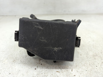 2013-2014 Hyundai Accent Fusebox Fuse Box Panel Relay Module P/N:91950-1R120 Fits Fits 2013 2014 OEM Used Auto Parts - Oemus