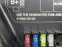 2013-2014 Hyundai Accent Fusebox Fuse Box Panel Relay Module P/N:91950-1R120 Fits Fits 2013 2014 OEM Used Auto Parts - Oemus