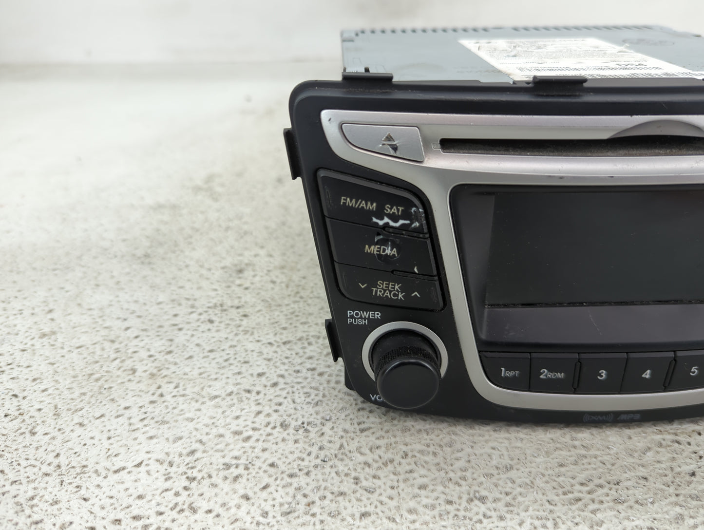2014 Hyundai Accent Radio AM FM Cd Player Receiver Replacement P/N:96170-1R1104X Fits OEM Used Auto Parts - Oemusedautoparts