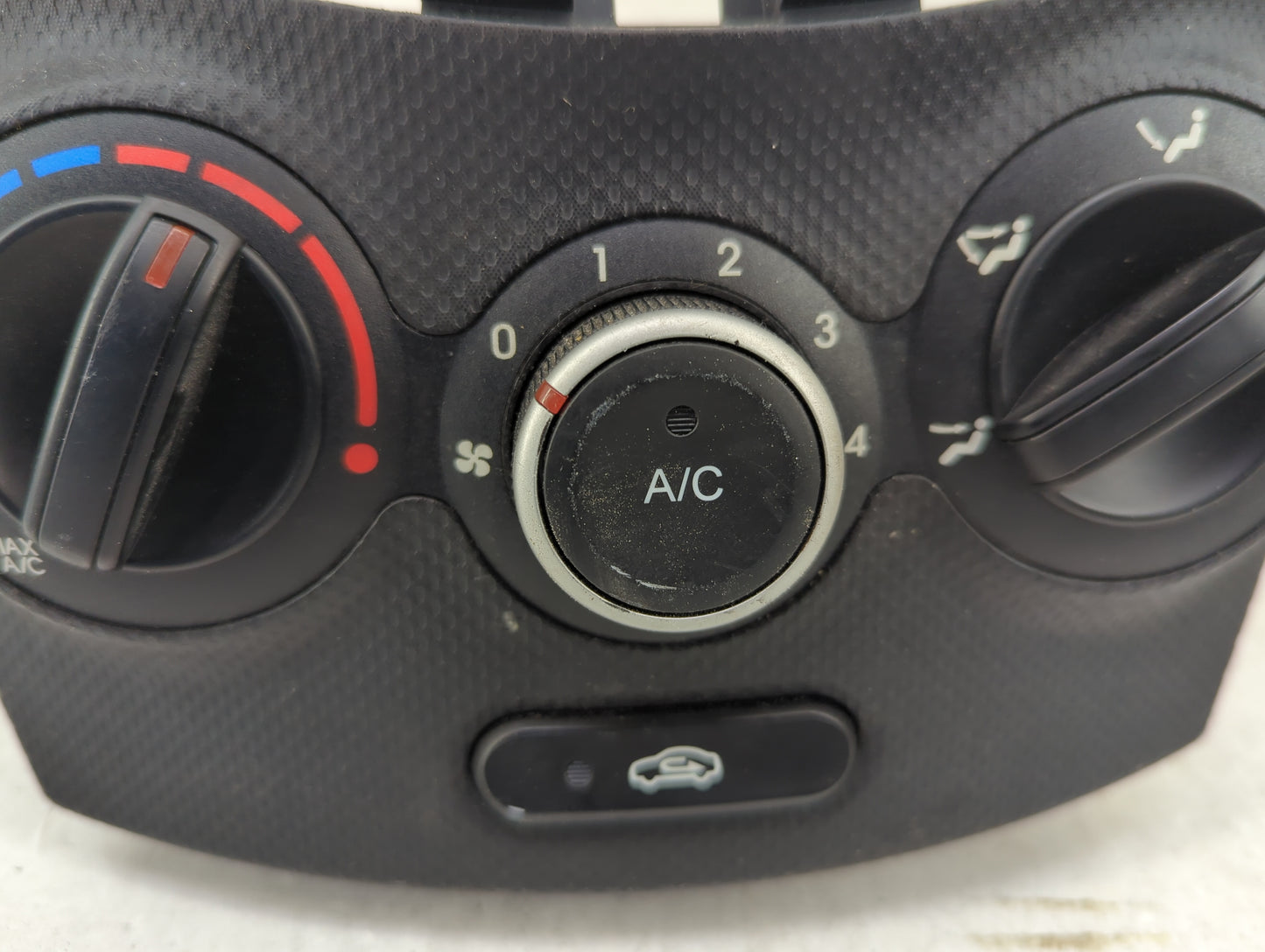 2012-2014 Hyundai Accent Climate Control Module Temperature AC/Heater Replacement P/N:97250-1RBL0 972501RBL0 Fits OEM Used A