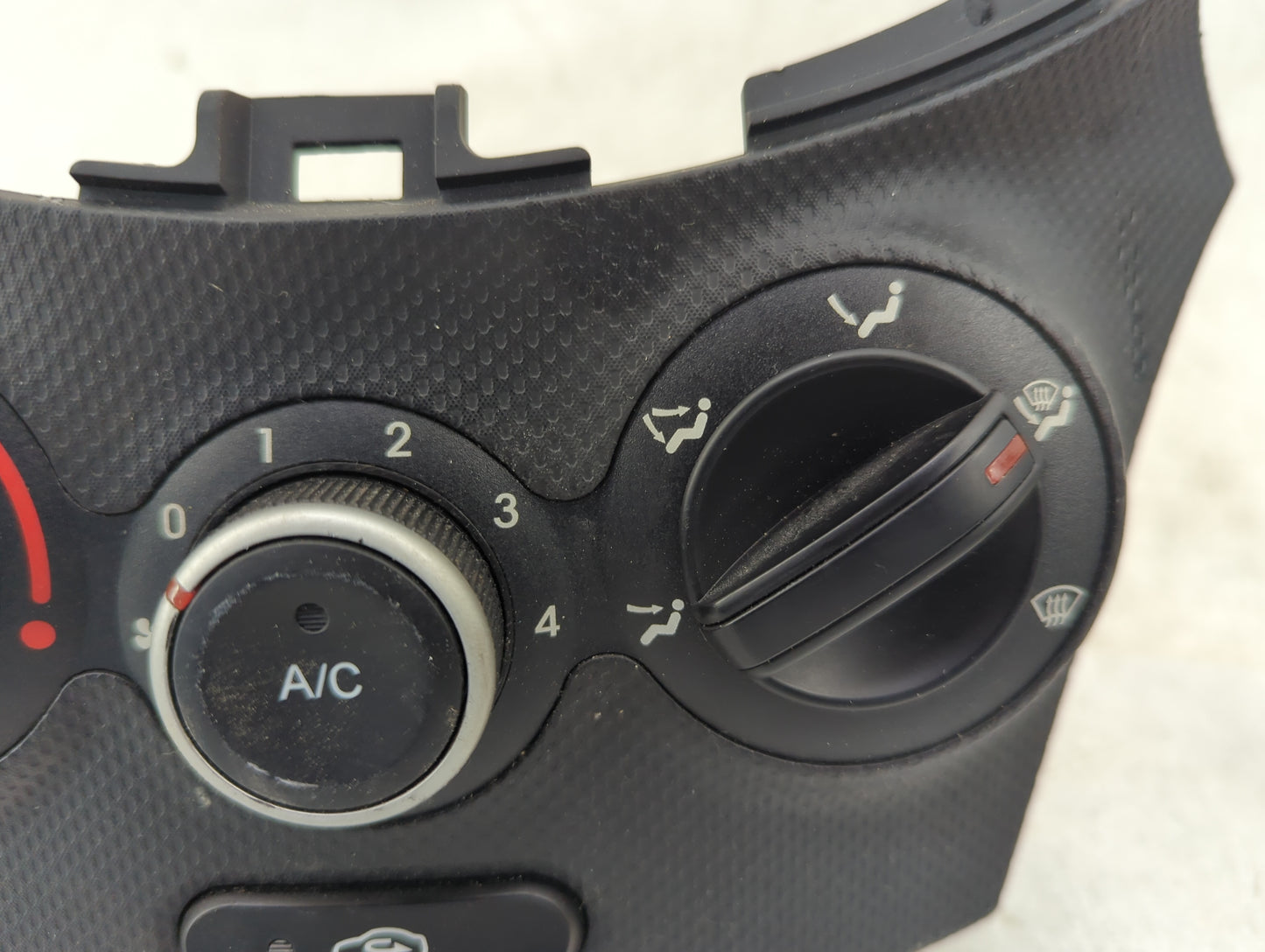 2012-2014 Hyundai Accent Climate Control Module Temperature AC/Heater Replacement P/N:97250-1RBL0 972501RBL0 Fits OEM Used A