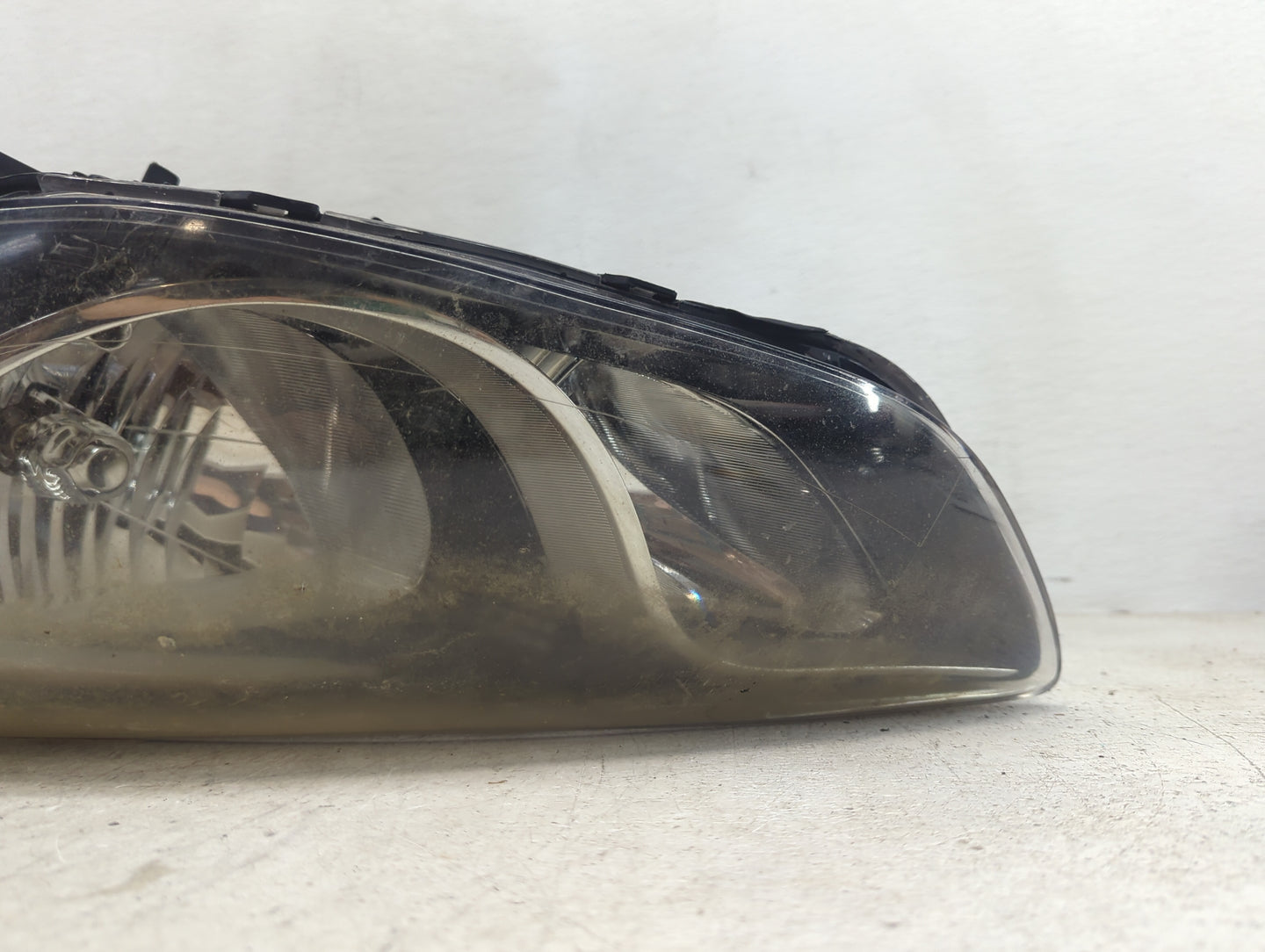2012-2014 Hyundai Accent Driver Left Oem Head Light Headlight Lamp - Oemusedautoparts1.com