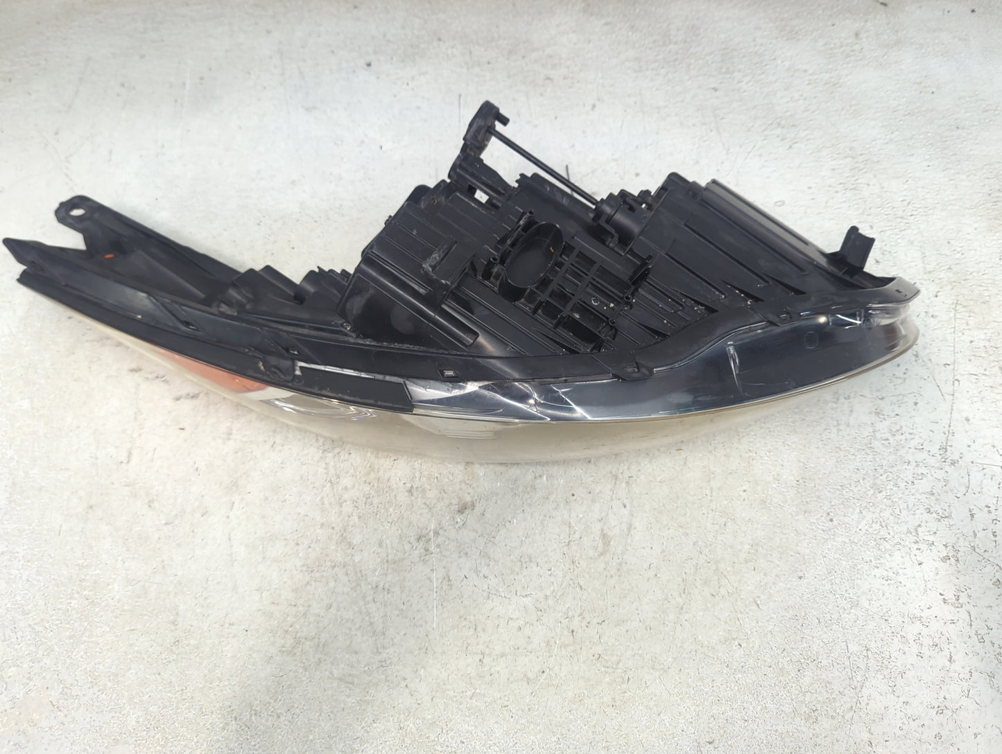 2012-2014 Hyundai Accent Driver Left Oem Head Light Headlight Lamp - Oemusedautoparts1.com