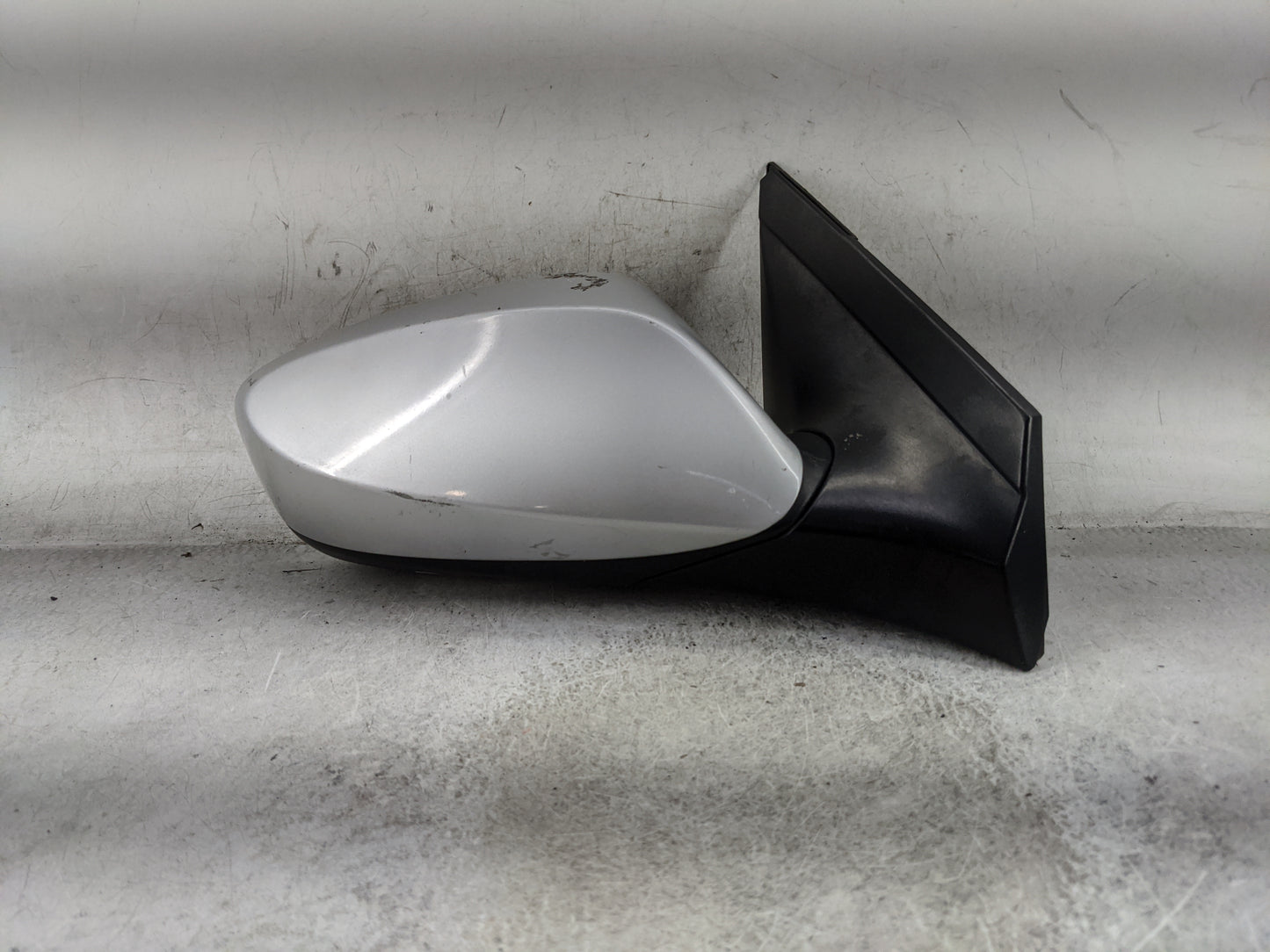 2014-2017 Hyundai Accent Driver Side View Mirror - Left Door Mirror OEM Used - Oemusedautoparts1.com