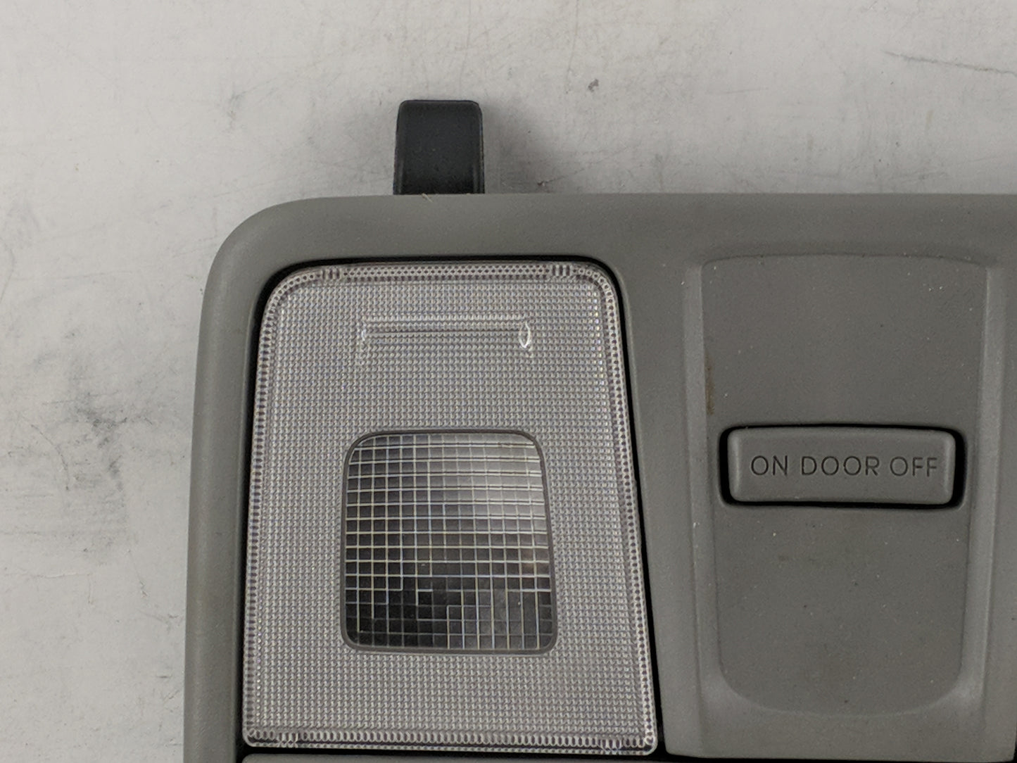 2012-2017 Hyundai Accent Overhead Roof Console Gray - Oemusedautoparts1.com
