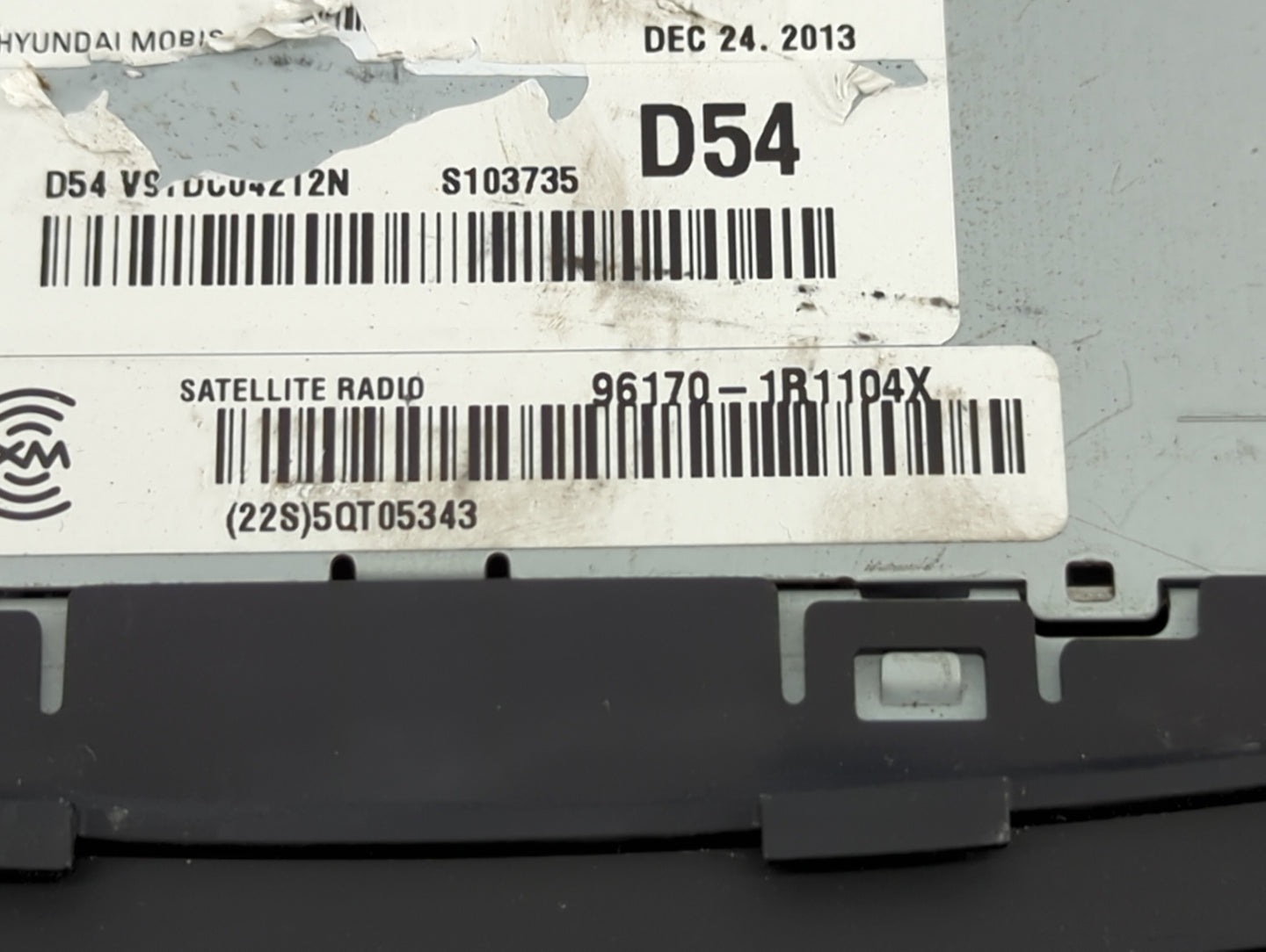 2012-2014 Hyundai Accent Radio AM FM Cd Player Receiver Replacement P/N:96170-1R1104X Fits Fits 2012 2013 2014 OEM Used Auto