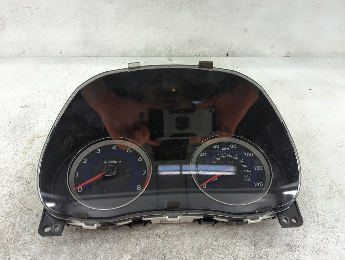 2013-2014 Hyundai Accent Instrument Cluster Speedometer Gauges P/N:94001-1R005 Miles: Fits Fits 2013 2014 OEM Used Auto Part