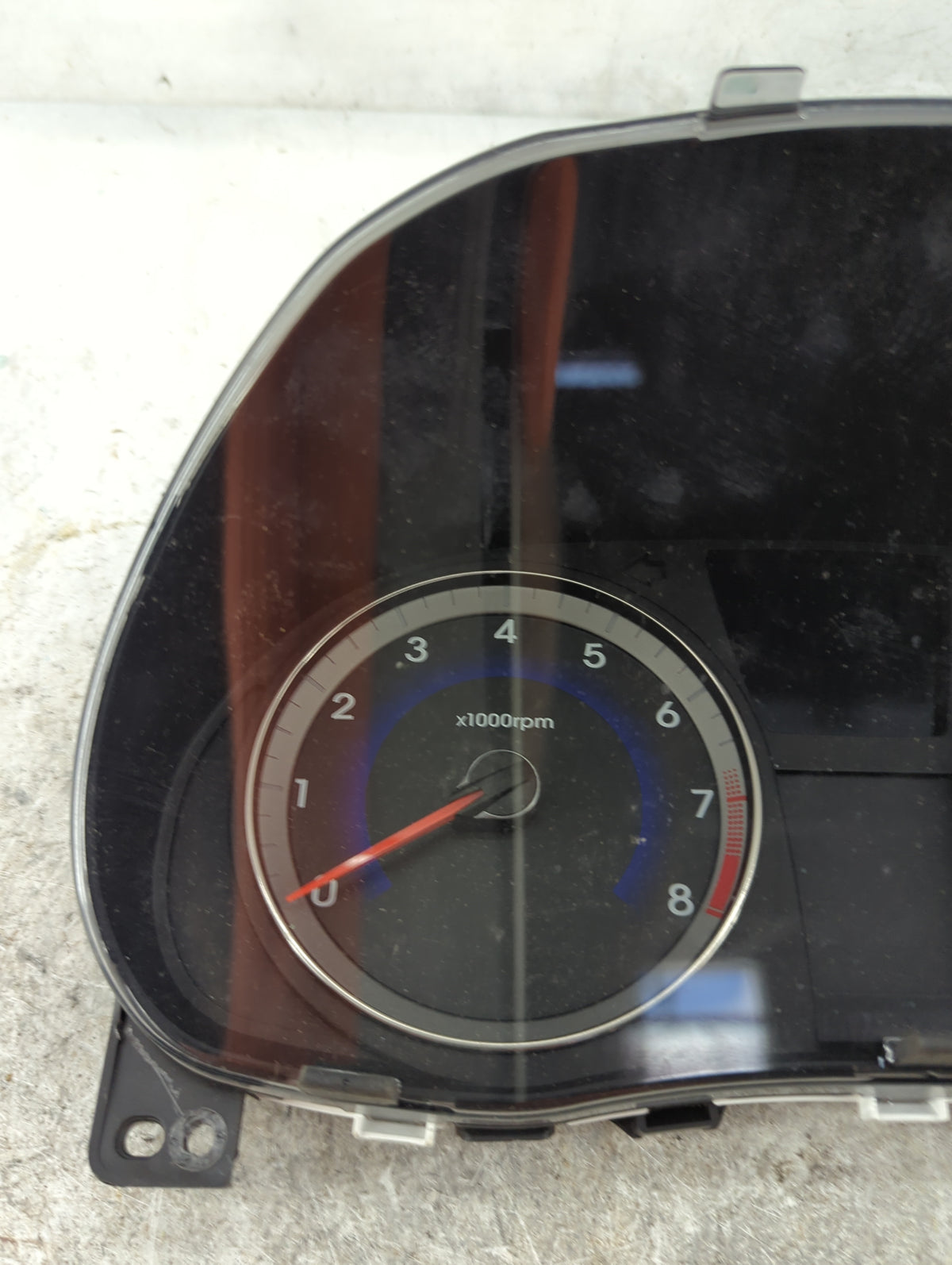 2013-2014 Hyundai Accent Instrument Cluster Speedometer Gauges P/N:94001-1R005 Miles: Fits Fits 2013 2014 OEM Used Auto Part