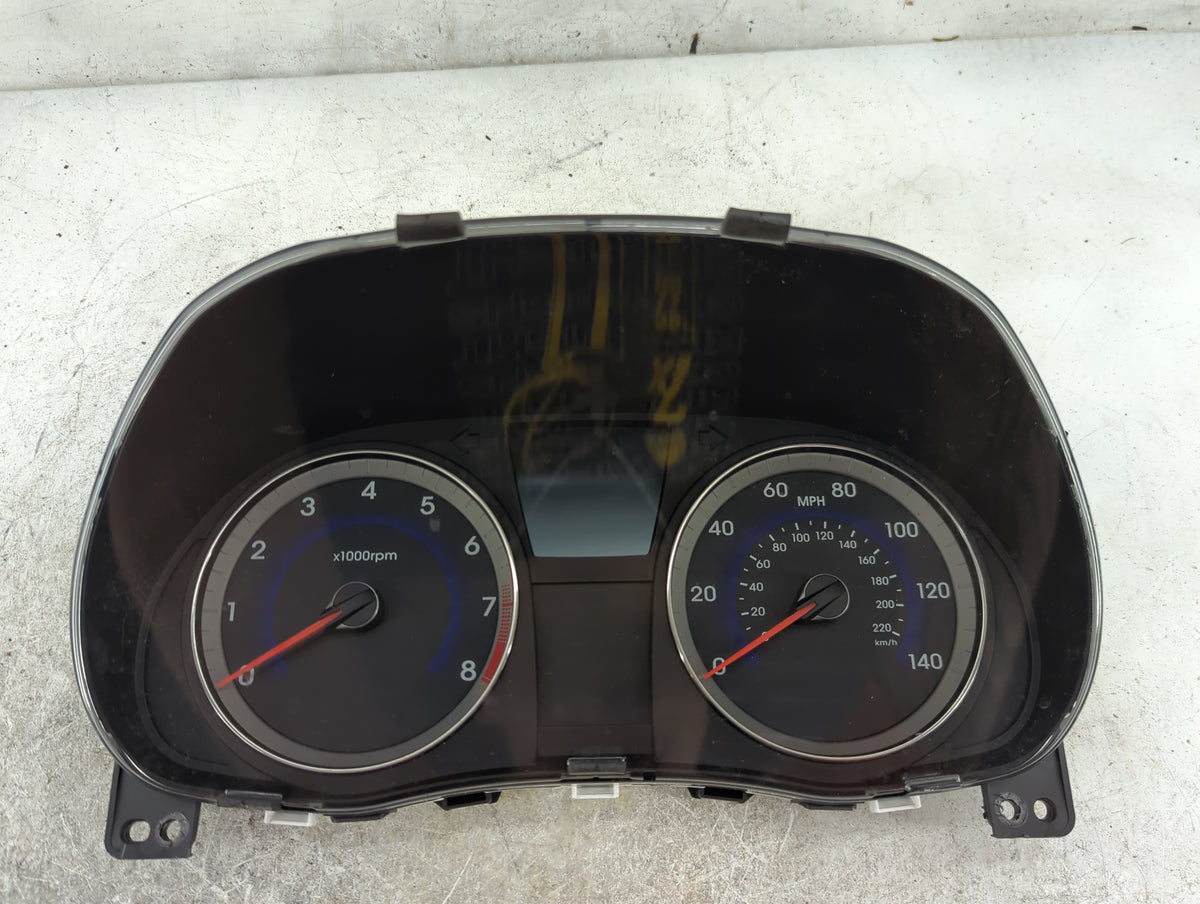 2013-2014 Hyundai Accent Instrument Cluster Speedometer Gauges P/N:94001-1R005 Miles: Fits Fits 2013 2014 OEM Used Auto Part