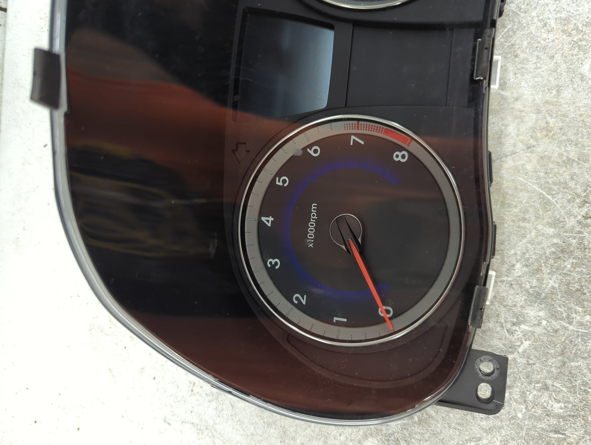 2013-2014 Hyundai Accent Instrument Cluster Speedometer Gauges P/N:94001-1R005 Miles: Fits Fits 2013 2014 OEM Used Auto Part