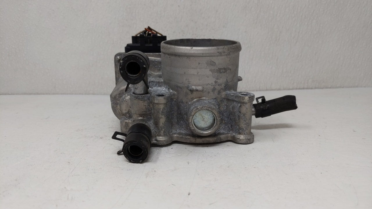 2012-2019 Hyundai Accent Throttle Body P/N:5302-1S02 35100-2B300 Fits Fits 2012 2013 2014 2015 2016 2017 2018 2019 OEM Used 