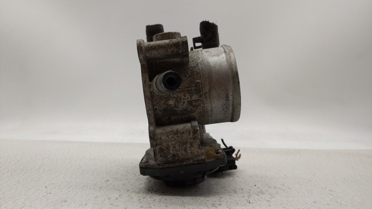2012-2019 Hyundai Accent Throttle Body P/N:5302-1S02 35100-2B300 Fits Fits 2012 2013 2014 2015 2016 2017 2018 2019 OEM Used 