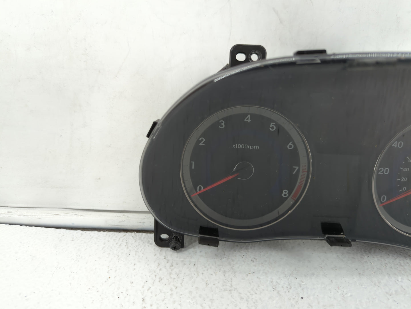 2013-2014 Hyundai Accent Instrument Cluster Speedometer Gauges P/N:94001-1R015 Fits Fits 2013 2014 OEM Used Auto Parts - Oem