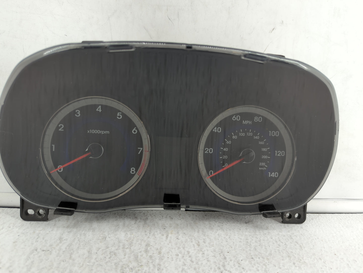 2013-2014 Hyundai Accent Instrument Cluster Speedometer Gauges P/N:94001-1R005 Fits Fits 2013 2014 OEM Used Auto Parts - Oem