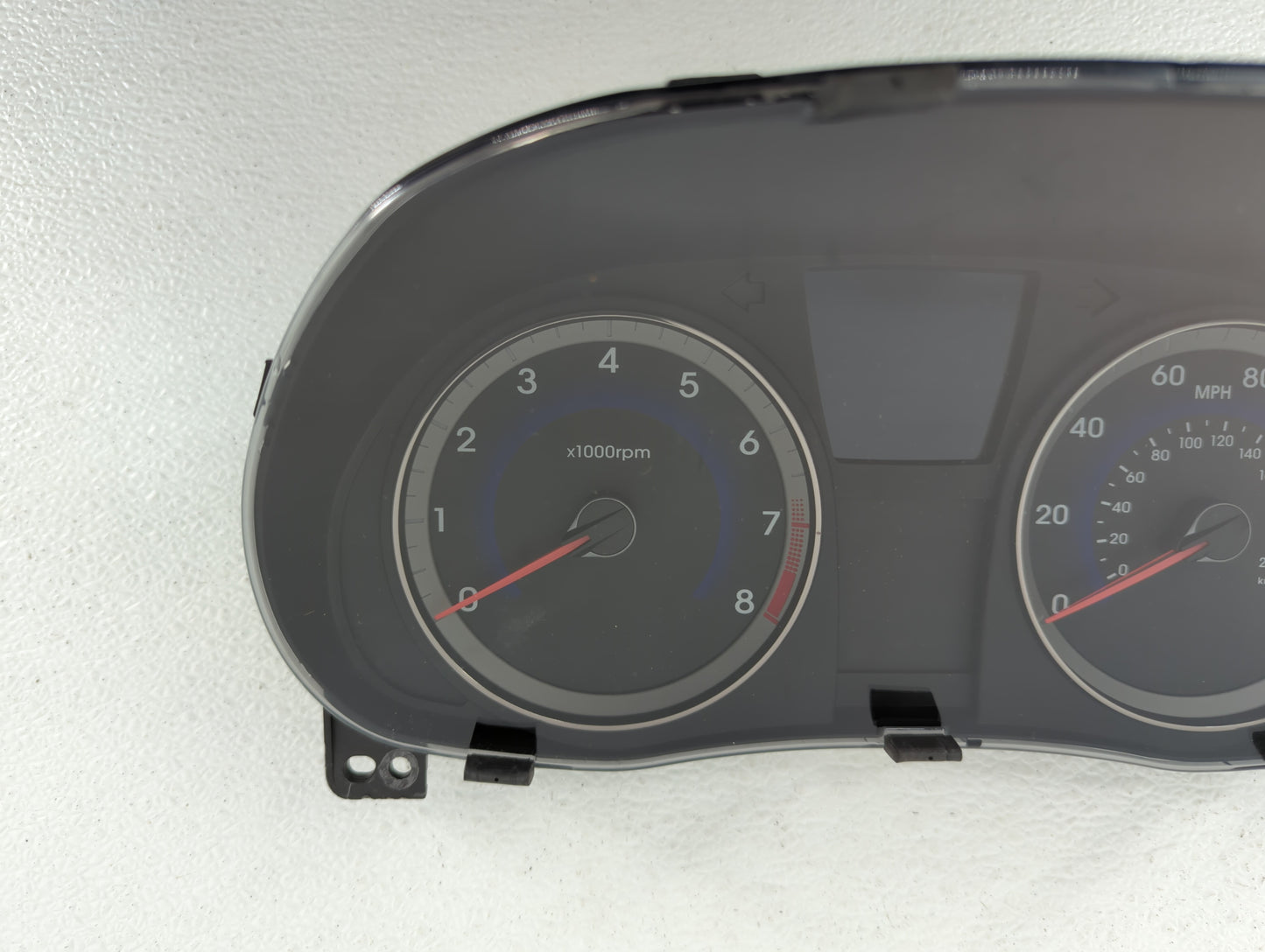 2013-2014 Hyundai Accent Instrument Cluster Speedometer Gauges P/N:94001-1R015 Fits Fits 2013 2014 OEM Used Auto Parts - Oem