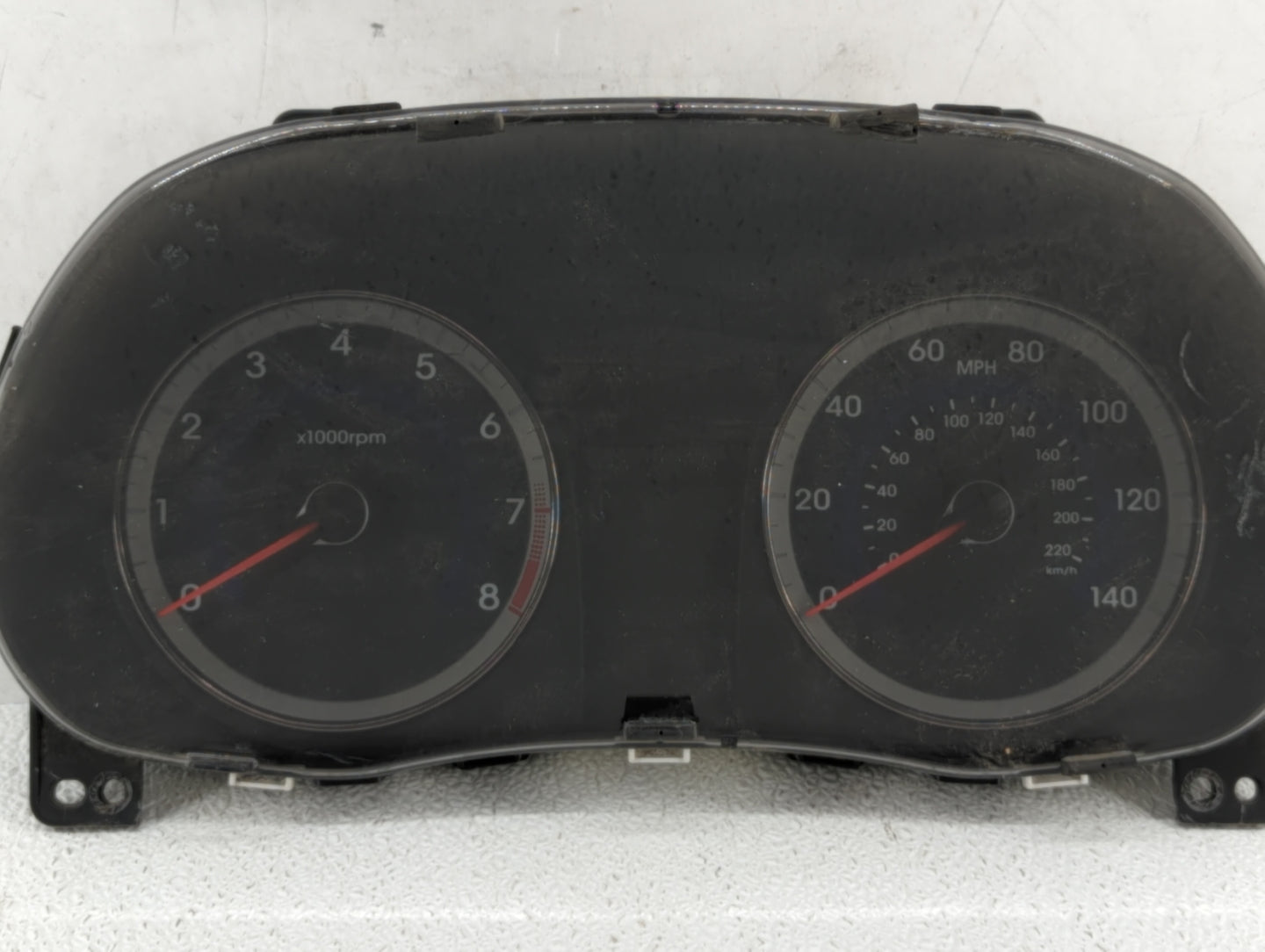 2013-2014 Hyundai Accent Instrument Cluster Speedometer Gauges P/N:94001-1R005 Fits Fits 2013 2014 OEM Used Auto Parts - Oem