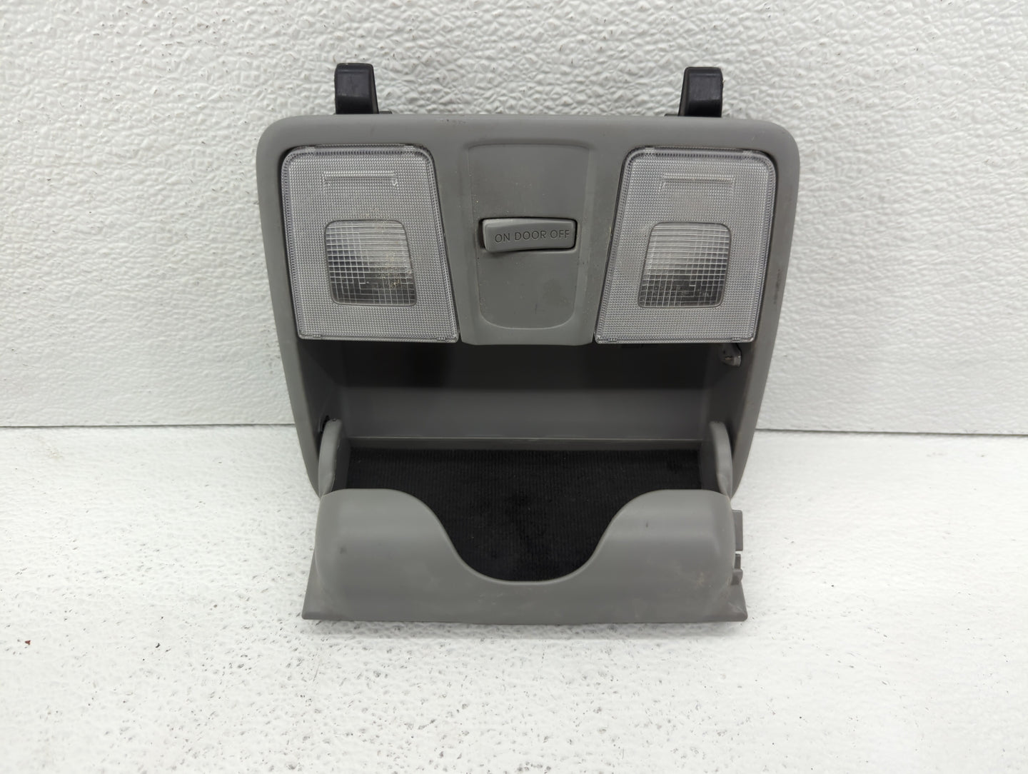 2012-2017 Hyundai Accent Overhead Roof Console Grey 461518 - Oemusedautoparts1.com