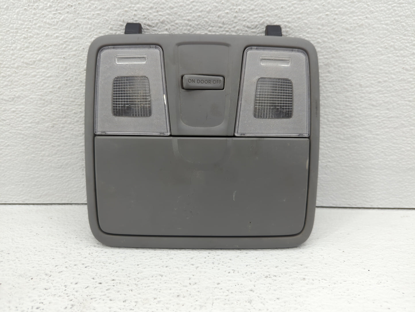 2012-2017 Hyundai Accent Overhead Roof Console Grey 461518 - Oemusedautoparts1.com