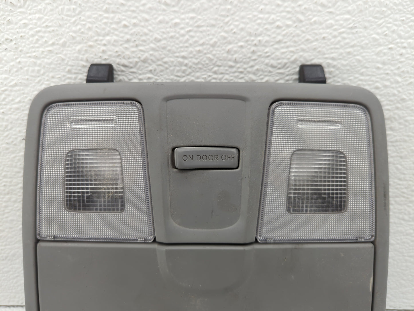 2012-2017 Hyundai Accent Overhead Roof Console Grey 461518 - Oemusedautoparts1.com
