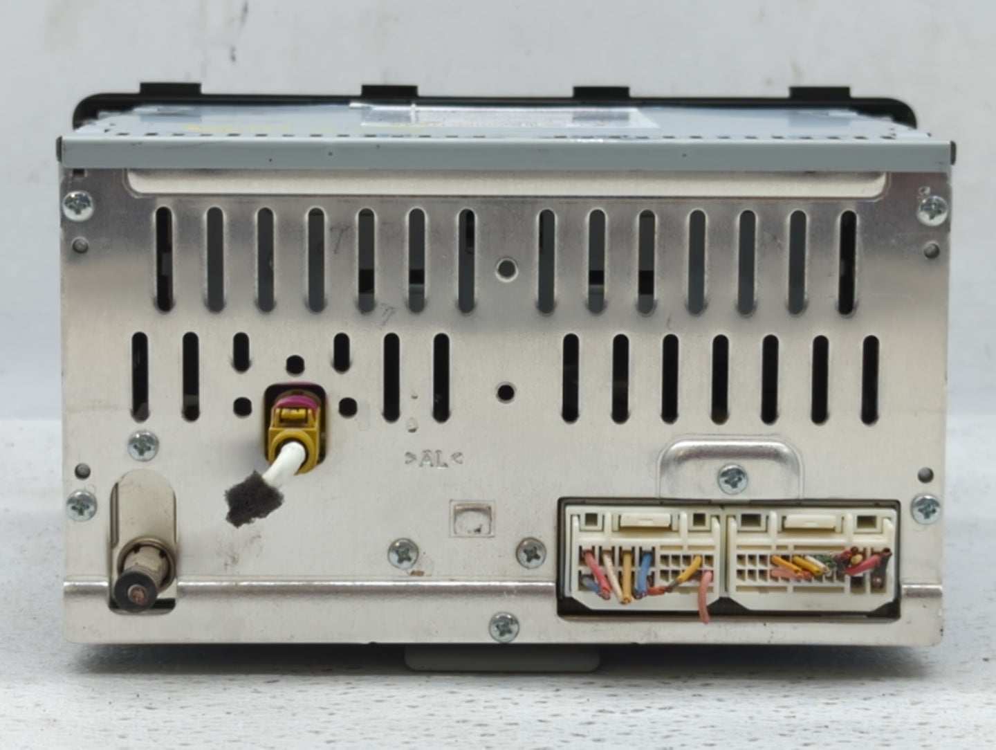 2014-2014 Hyundai Accent Am Fm Cd Player Radio Receiver - Oemusedautoparts1.com