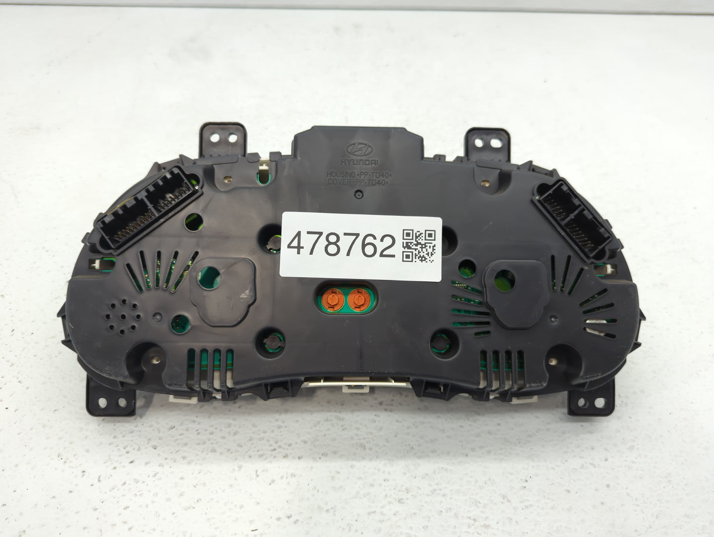 2012-2014 Hyundai Accent Instrument Cluster Speedometer Gauges P/N:94001-1R015 94001-1R000, 94001-1R010 Fits Fits 2012 2013 