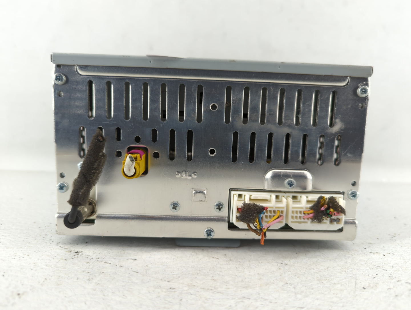 2014-2014 Hyundai Accent Am Fm Cd Player Radio Receiver - Oemusedautoparts1.com