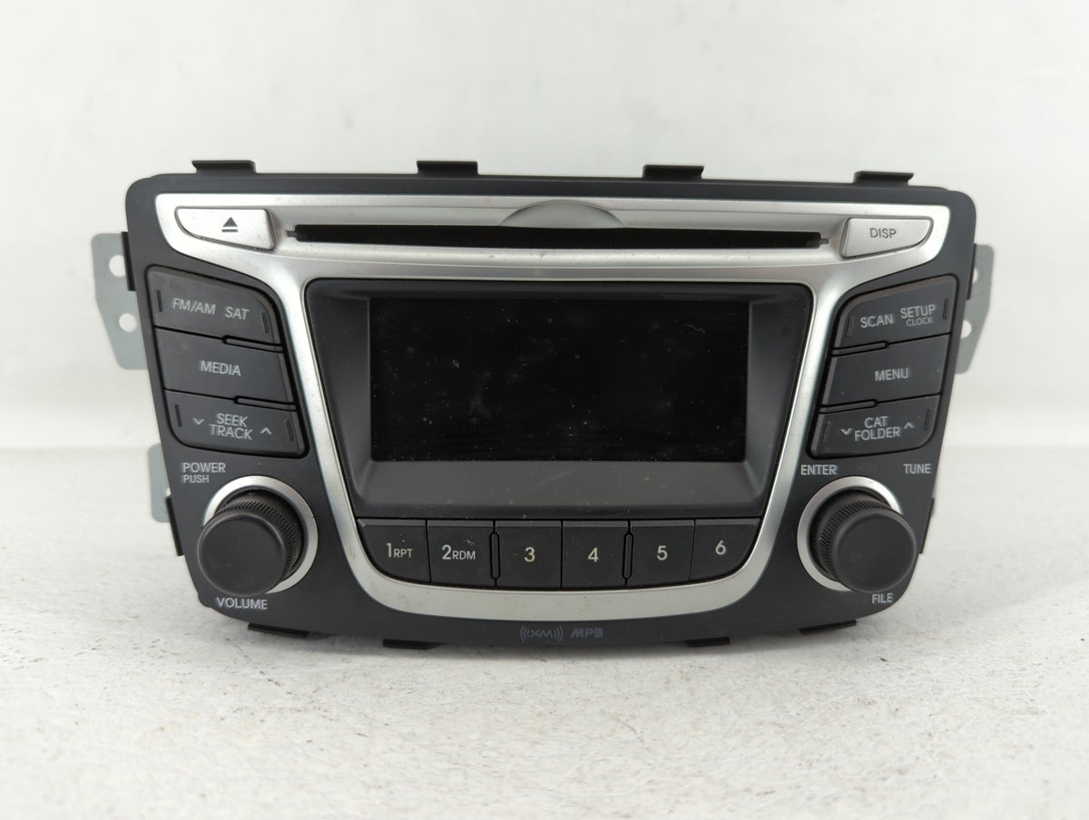 2014-2014 Hyundai Accent Am Fm Cd Player Radio Receiver 517707 - Oemusedautoparts1.com