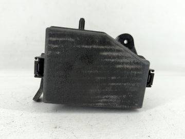 2013-2014 Hyundai Accent Fusebox Fuse Box Panel Relay Module P/N:91220-1R767 91220-1R707, 91220-1R627 Fits Fits 2013 2014 OE