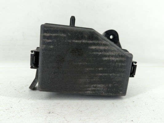 2013-2014 Hyundai Accent Fusebox Fuse Box Panel Relay Module P/N:91220-1R767 91220-1R707, 91220-1R627 Fits Fits 2013 2014 OE