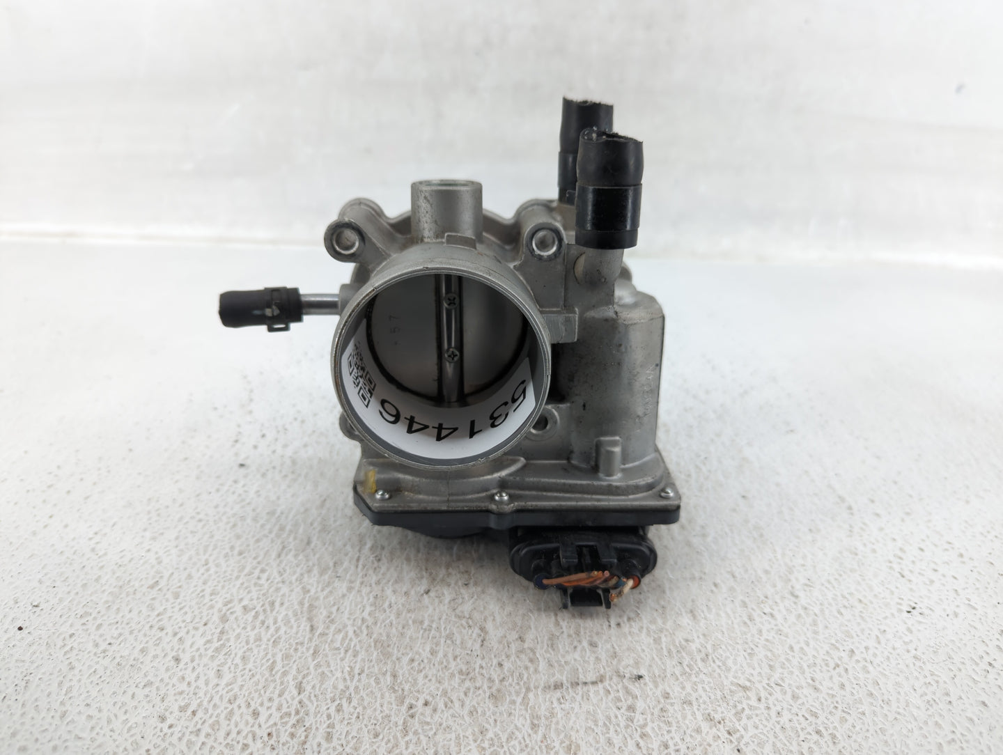2012-2019 Hyundai Accent Throttle Body P/N:35100-2B300 Fits Fits 2012 2013 2014 2015 2016 2017 2018 2019 OEM Used Auto Parts