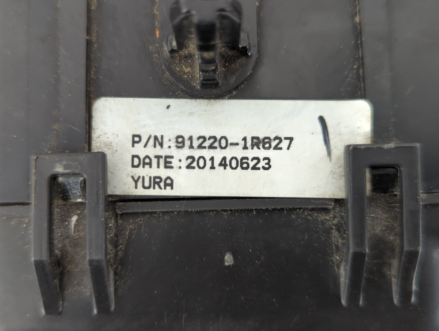 2013-2014 Hyundai Accent Fusebox Fuse Box Panel Relay Module P/N:91220-1R627 91220-1R767, 91220-1R707 Fits Fits 2013 2014 OE