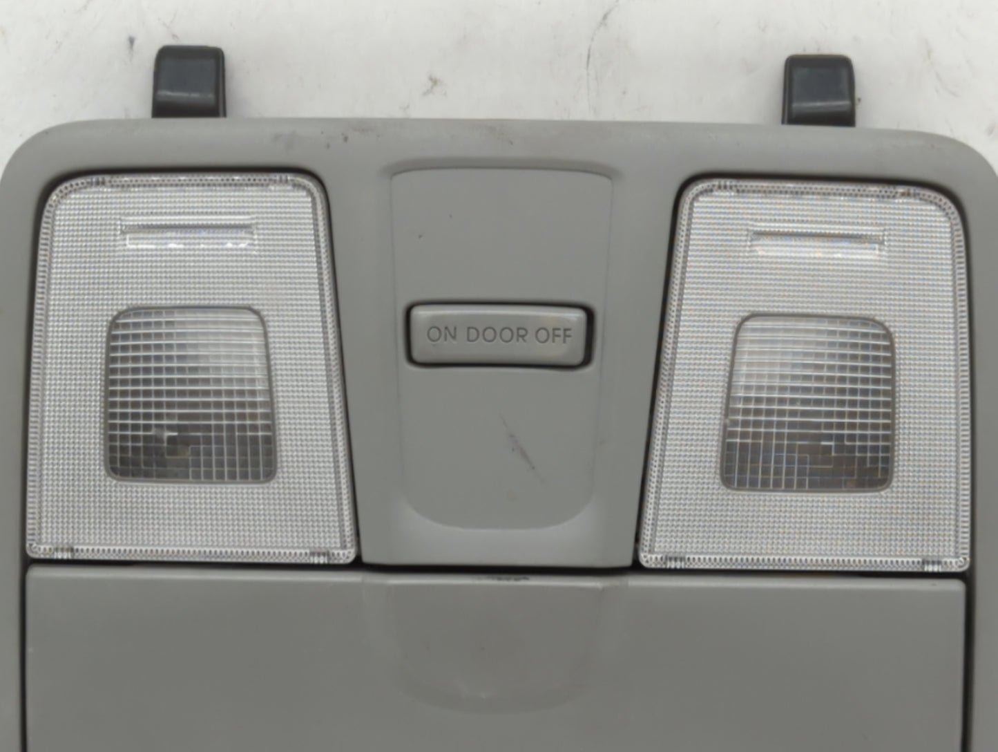 2014 Hyundai Accent Overhead Roof Console - Oemusedautoparts1.com