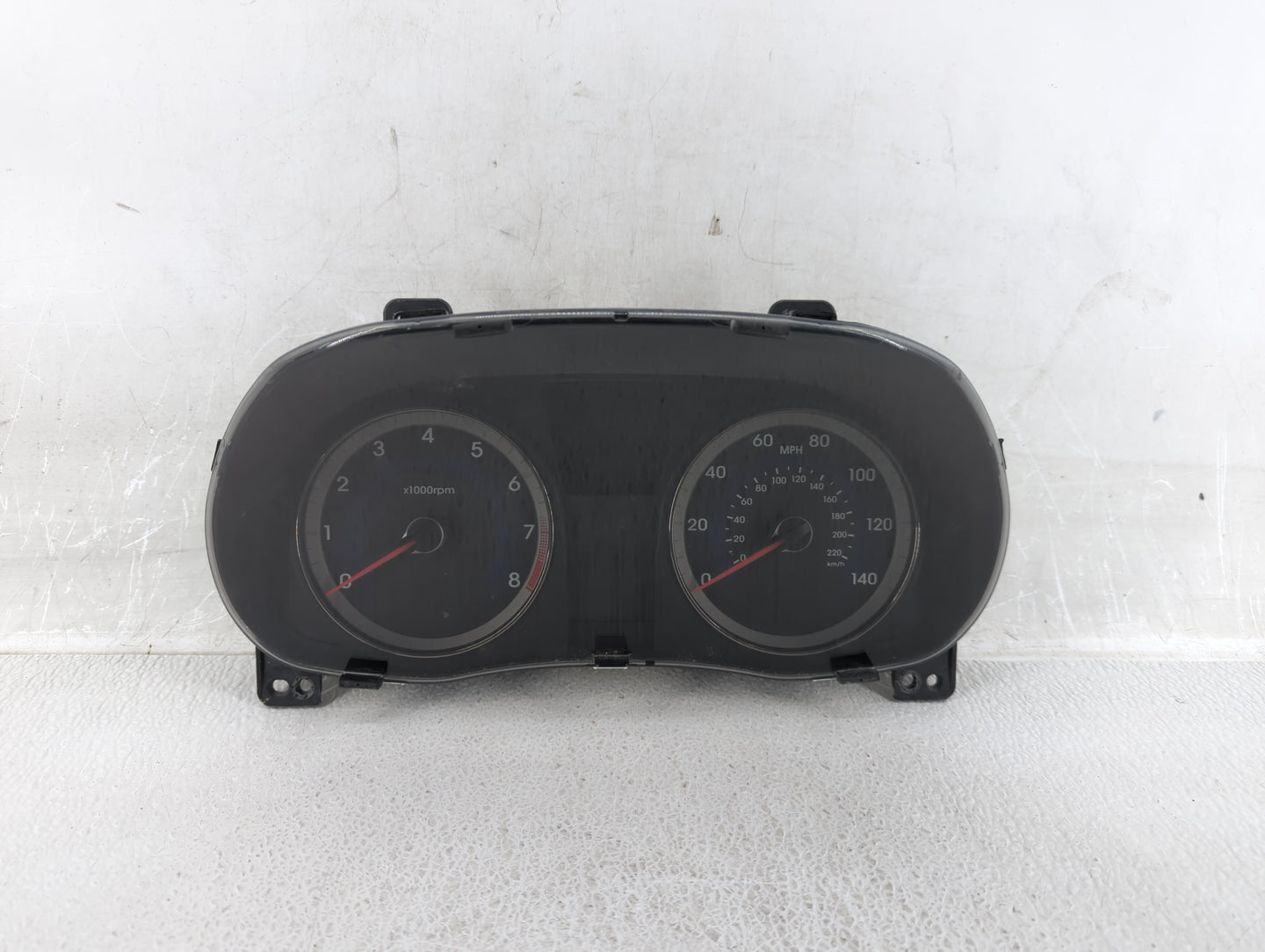 2013-2014 Hyundai Accent Instrument Cluster Speedometer Gauges P/N:94001-1R005 Fits Fits 2013 2014 OEM Used Auto Parts - Oem