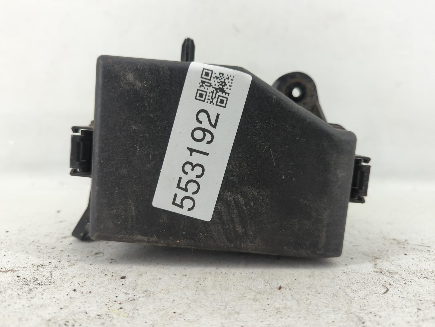 2013-2014 Hyundai Accent Fusebox Fuse Box Panel Relay Module P/N:91220-1R427 Fits Fits 2013 2014 OEM Used Auto Parts - Oemus