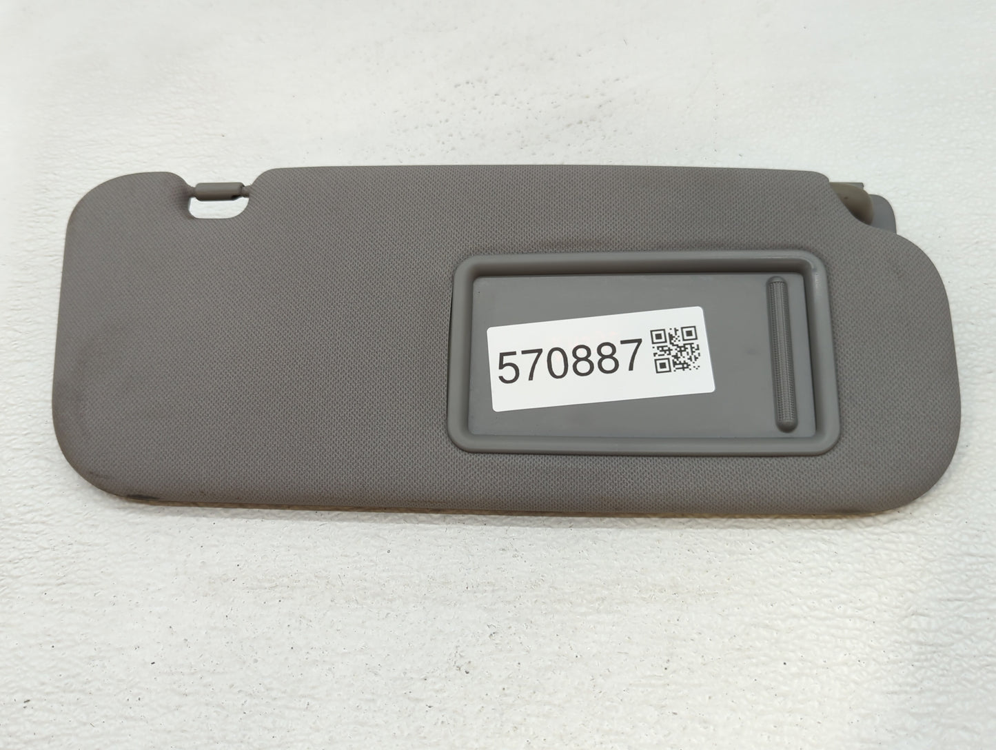 2014-2017 Hyundai Accent Sun Visor Shade Replacement Passenger Right Mirror Fits Fits 2014 2015 2016 2017 OEM Used Auto Part