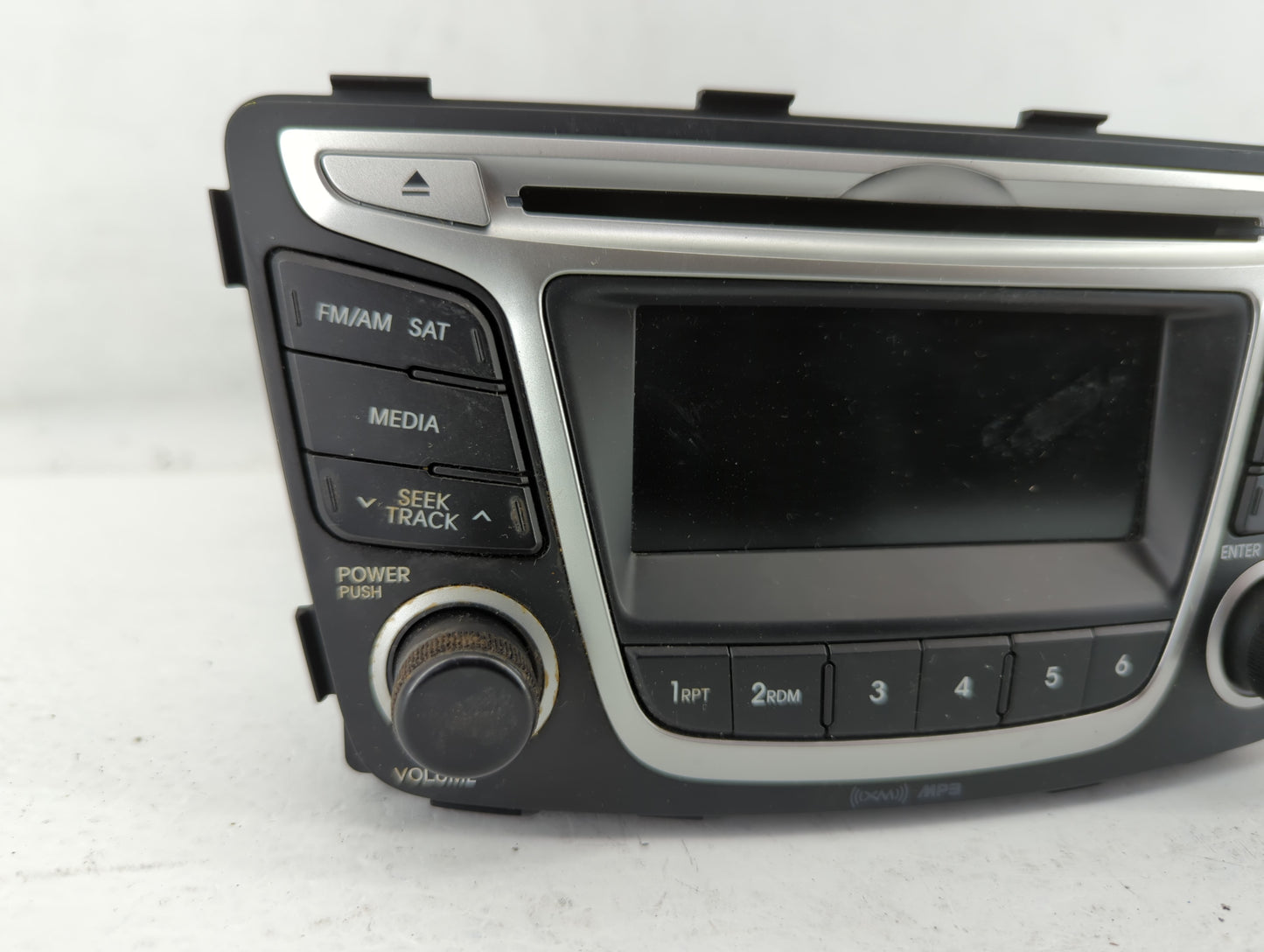 2014 Hyundai Accent Radio AM FM Cd Player Receiver Replacement P/N:96170-1R1104X Fits OEM Used Auto Parts - Oemusedautoparts