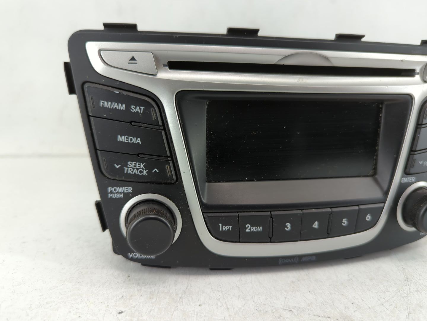 2014 Hyundai Accent Radio AM FM Cd Player Receiver Replacement P/N:96170-1R1104X Fits OEM Used Auto Parts - Oemusedautoparts