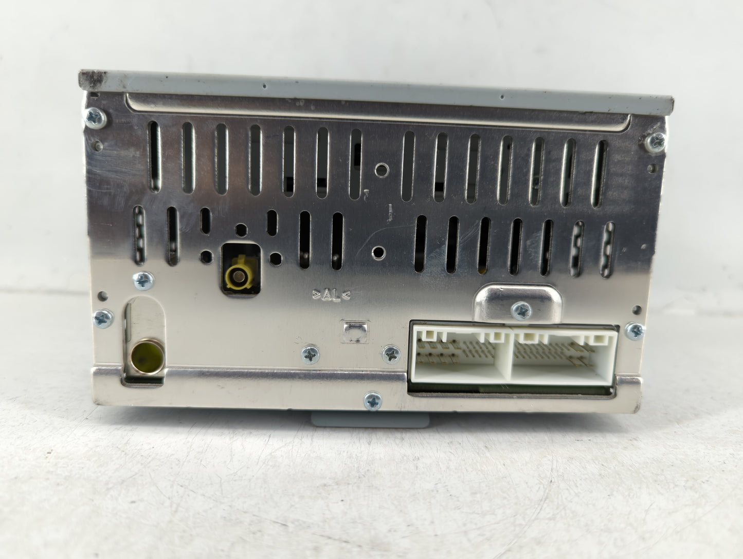 2014 Hyundai Accent Radio AM FM Cd Player Receiver Replacement P/N:96170-1R1104X Fits OEM Used Auto Parts - Oemusedautoparts