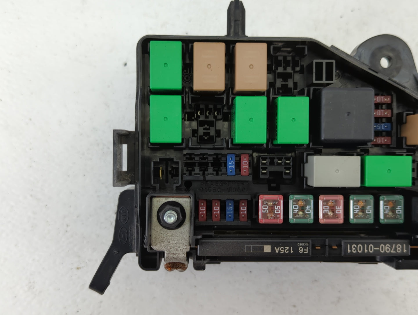 2013-2014 Hyundai Accent Fusebox Fuse Box Panel Relay Module P/N:912201R527 14430-013 Fits Fits 2013 2014 OEM Used Auto Part