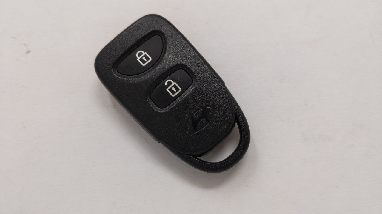 Hyundai Accent Keyless Entry Remote Fob Tq8rke-3f01 3 Buttons - Oemusedautoparts1.com